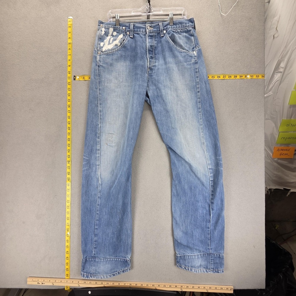 VTG Levis Engineered Jeans Mens Blue Twisted Button Fly Light Wash Fits 32x32